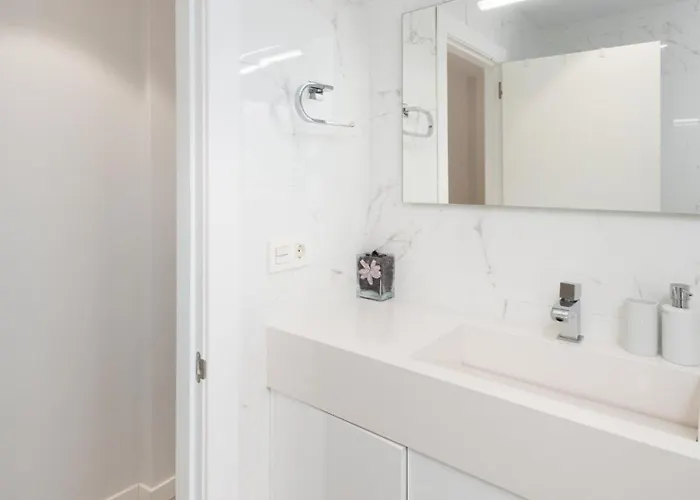 Espacio Moderno En Playa Appartamento Gijón