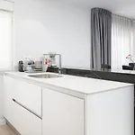 Espacio Moderno En Playa Gijón