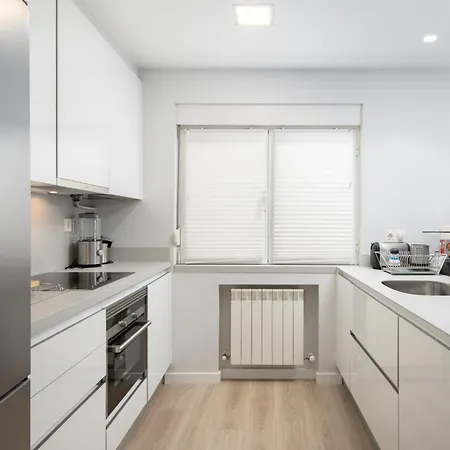 Espacio Moderno En Playa Gijón