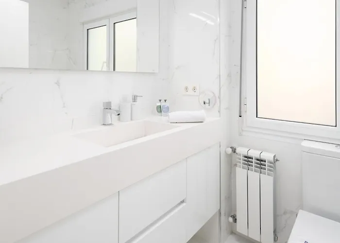 Espacio Moderno En Playa * Gijón