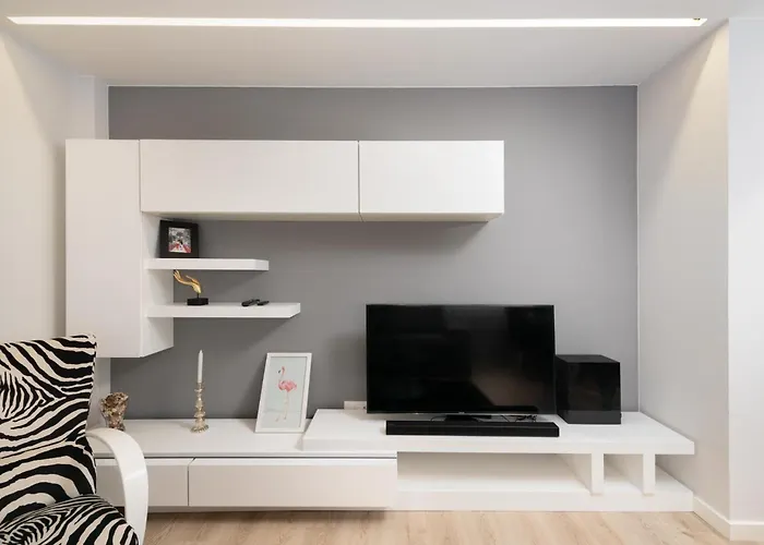 Daire Espacio Moderno En Playa Gijón