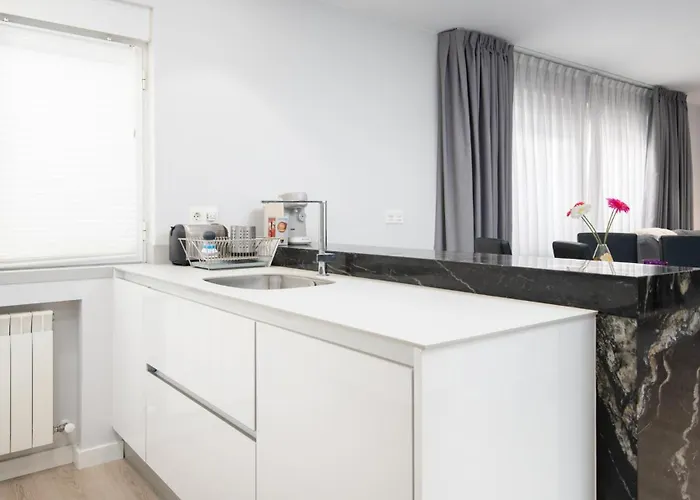 Espacio Moderno En Playa Gijón